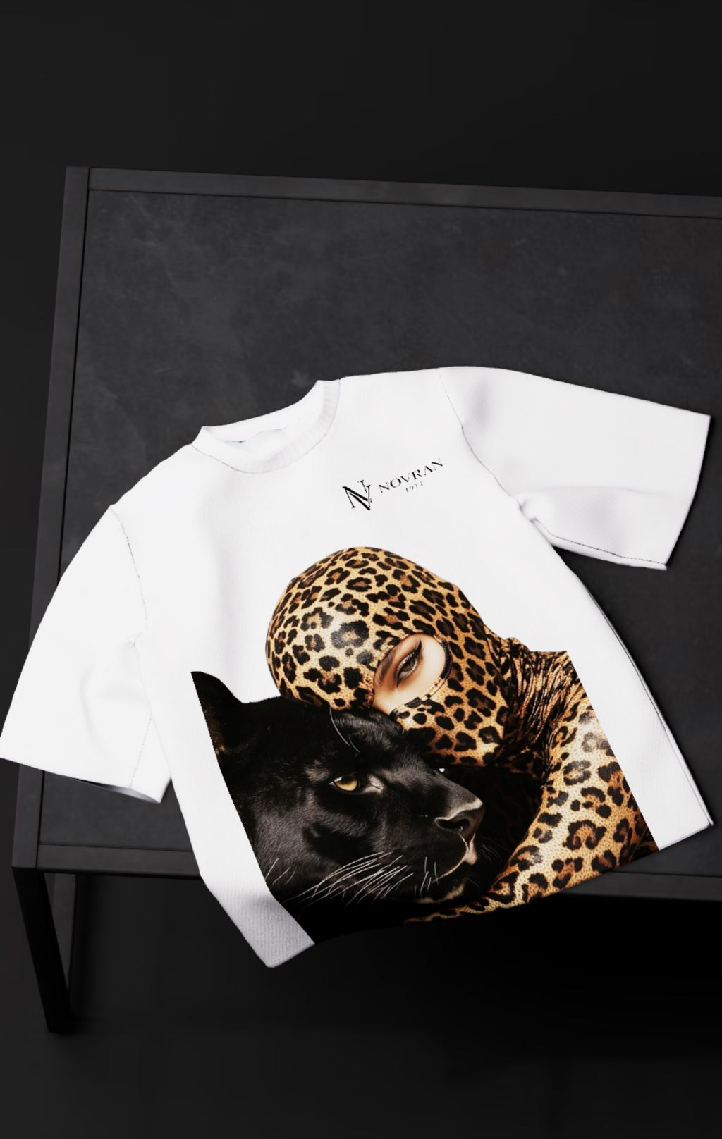 NOVRAN “No Love” Oversized T-Shirt